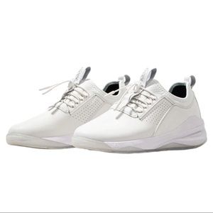 Clove Nursing Shoes “Brilliant White”